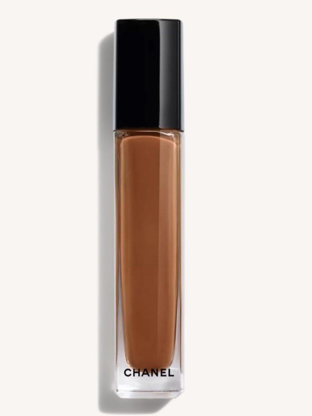 Les Beiges Serum Concealer.       Color: b150